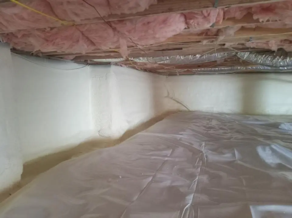 Crawl space encapsulation with closed-cell spray foam for Roof Waterproofing in Earlimart